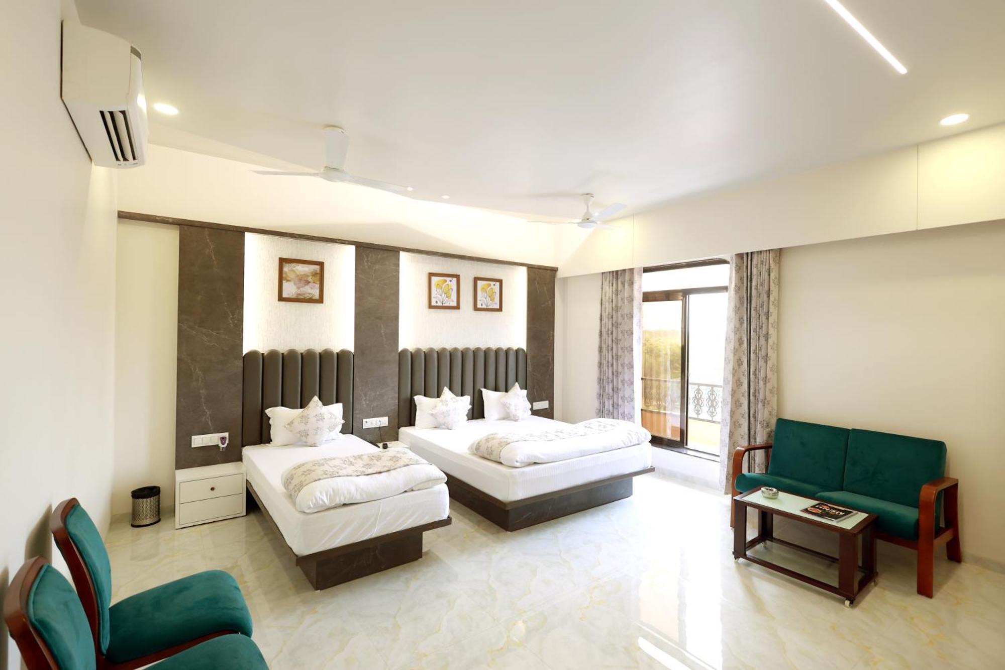 Hotel Grand Haveli Achad Exterior photo